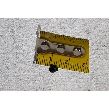 Tűzgátló ajtó rugós pánt csavar