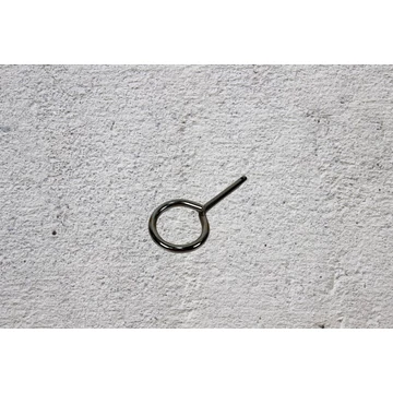 Különböző típusú kézi tűzoltó készülékek kiegészítői, beleértve a porral, habbal és gázzal oltókat