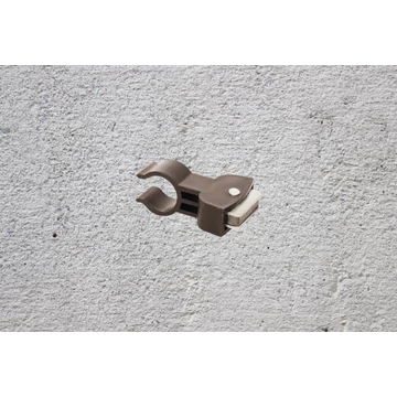 Különböző típusú kézi tűzoltó készülékek kiegészítői, beleértve a porral, habbal és gázzal oltókat