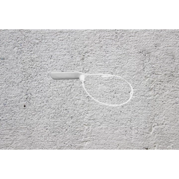 Különböző típusú kézi tűzoltó készülékek kiegészítői, beleértve a porral, habbal és gázzal oltókat