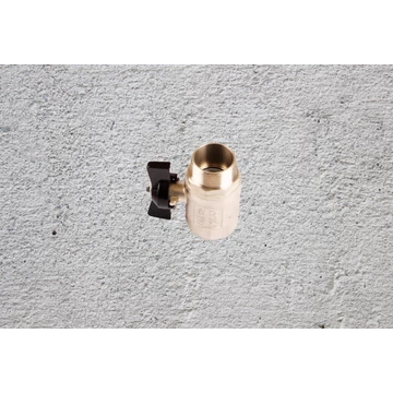 Tűzcsap rendszer és kulcsok, valamint szerszámok és szerelvények