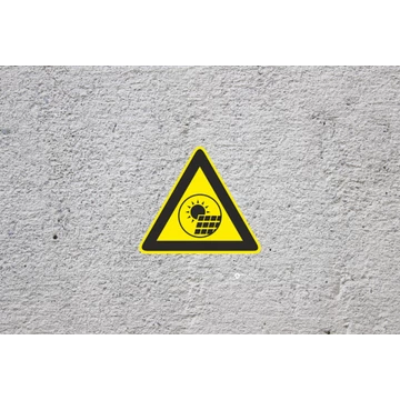 Utánvilágító biztonsági jelzések, piktogramok és tűzvédelmi táblák