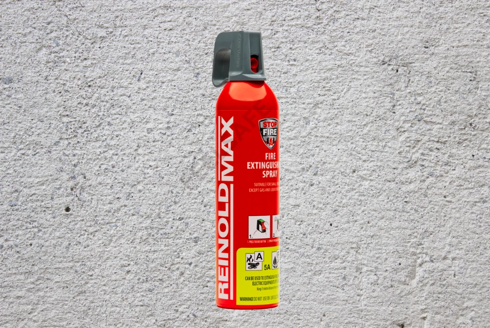 Tűzoltó spray és készülék aeroszol habbal oltó
