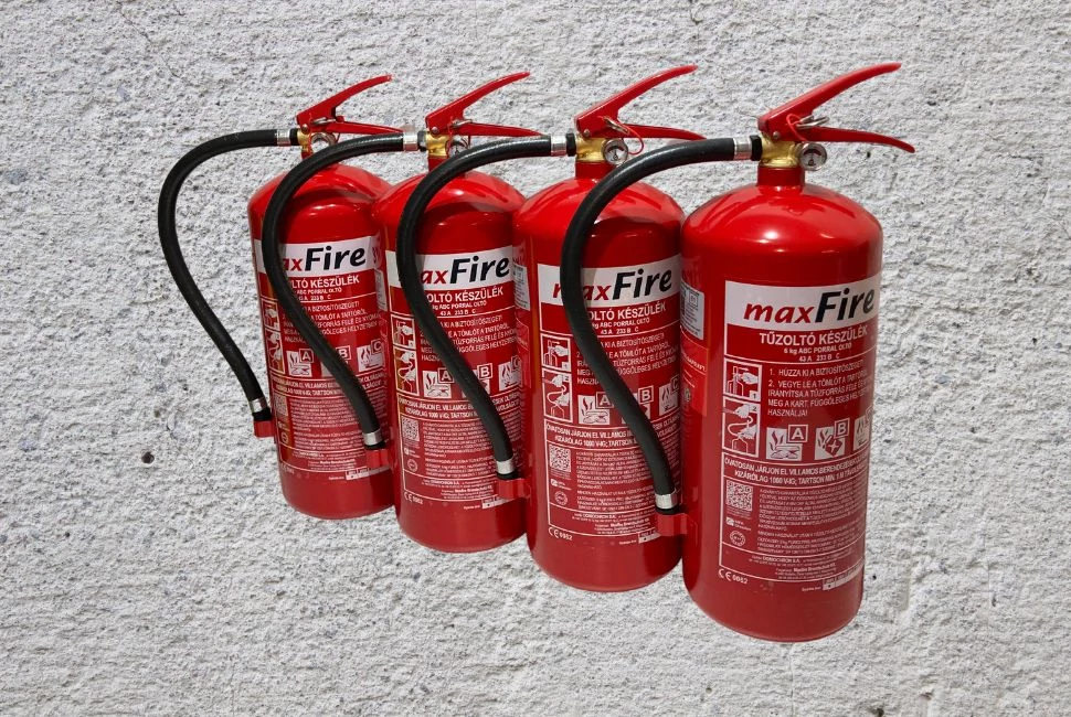 Maxfire 6 kg-os ABC porral oltó tűzoltó készülék