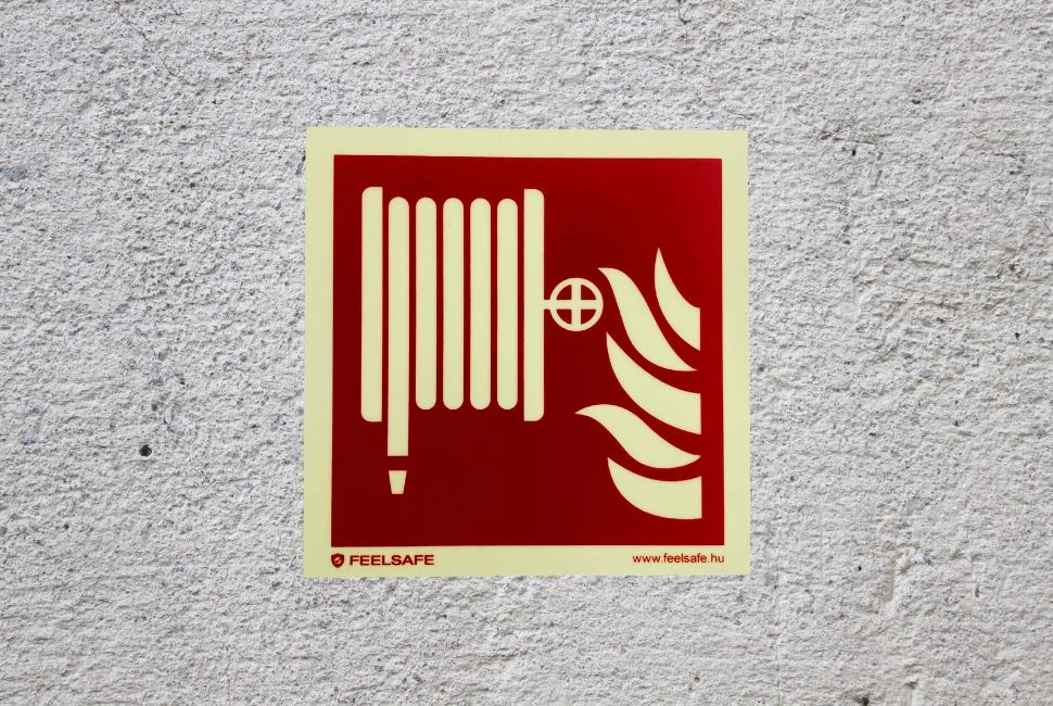 Fali tűzcsap piktogram több kivitelben